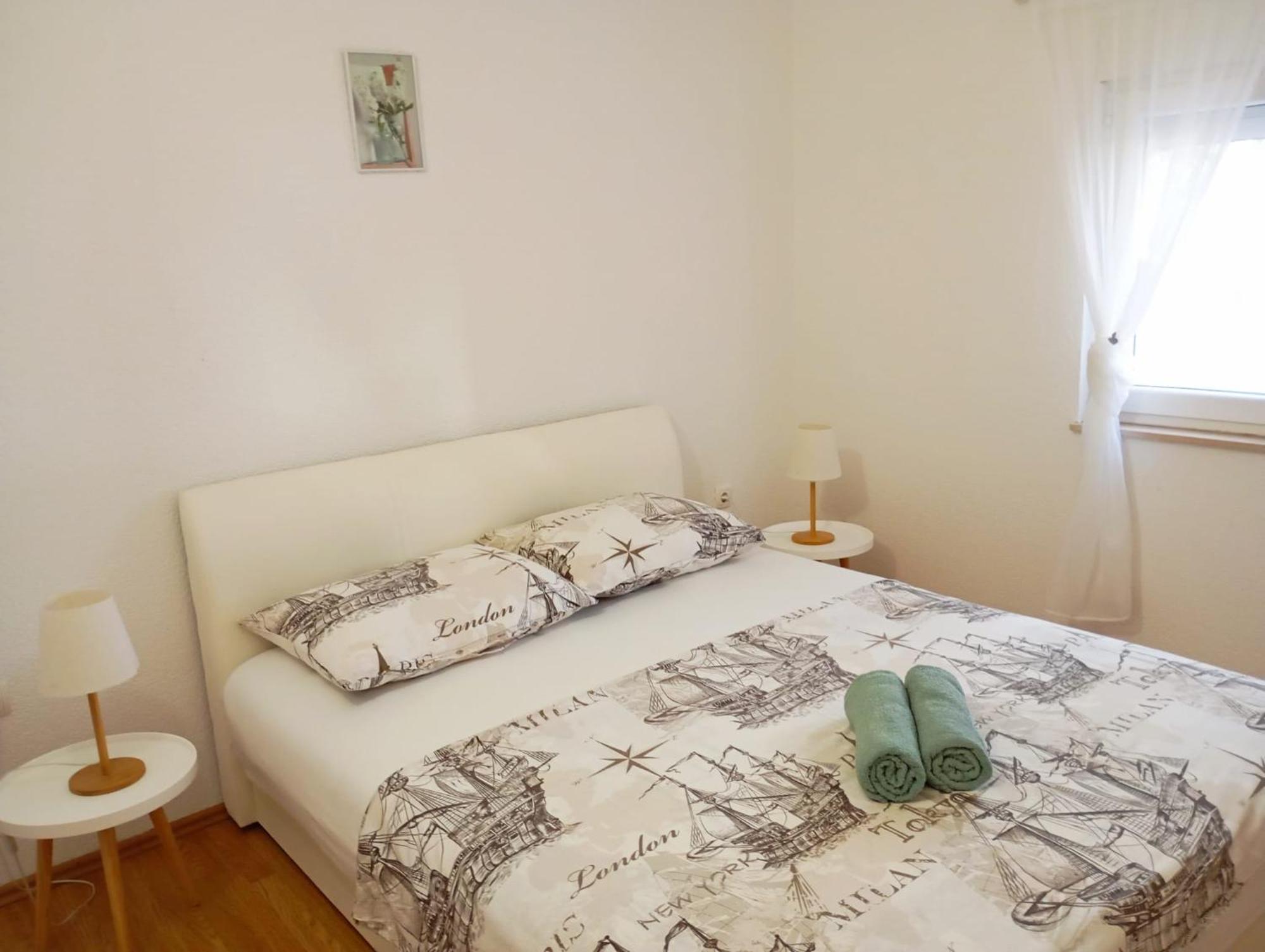 Apartmani Joja Biograd Na Moru Eksteriør billede