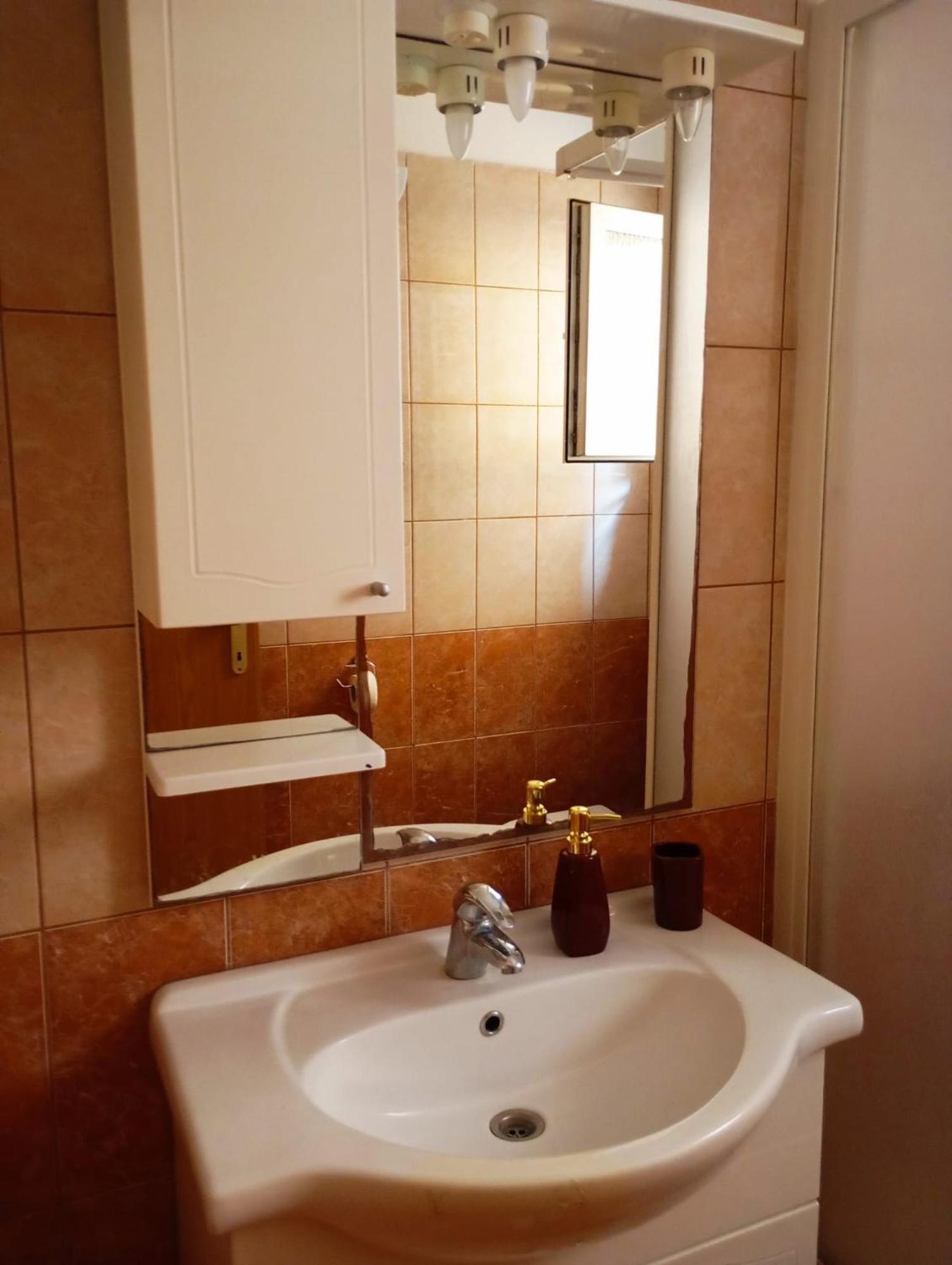 Apartmani Joja Biograd Na Moru Eksteriør billede